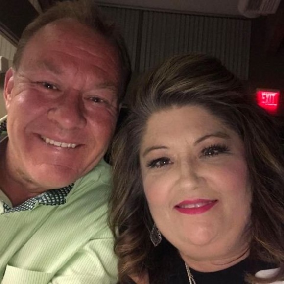 Meet your Posher, Becky - Picture 1 of 1